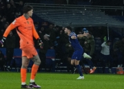 开云下载-包含巴黎圣日耳曼神勇，豪取连胜的词条