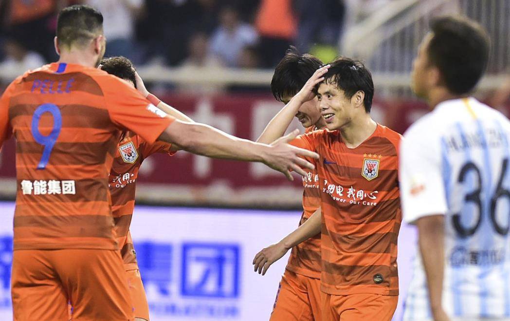 鲁能击败对手,取得重要胜利 鲁能击败对手,取得重要胜利