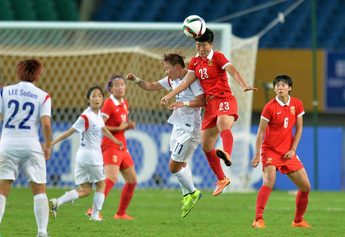 包含墨西哥女足新秀荣获U国际杯冠军的词条