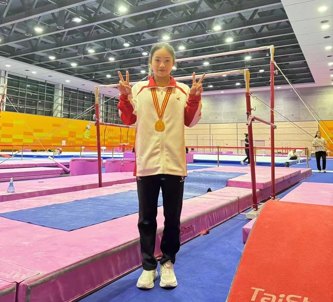 岁月琐琐，运动员荣获桂冠感慨万千的简单介绍