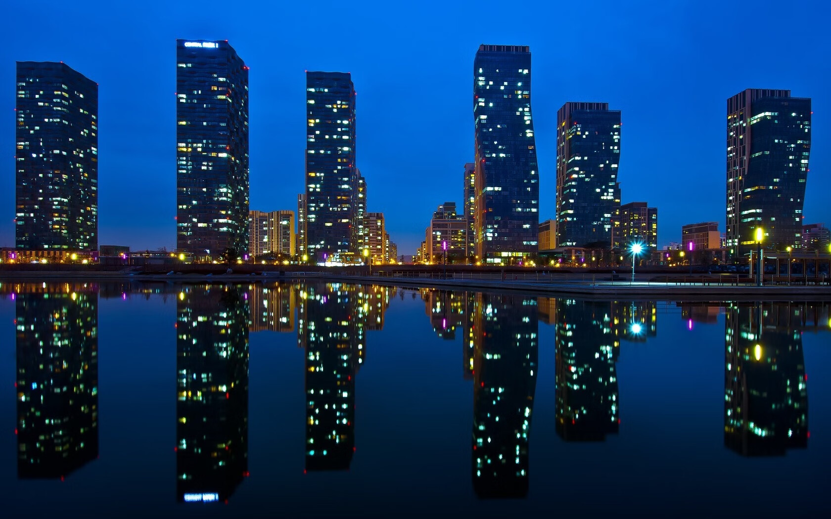 东部激战，尼克斯力克魔术，塔图姆关键先生本色尽显